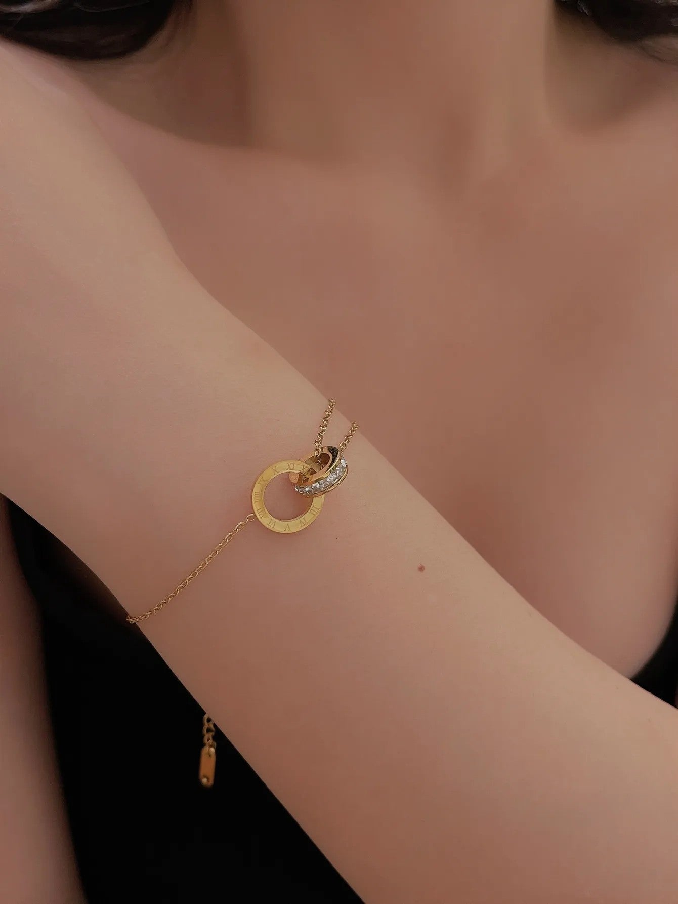 Pulsera entrelazada de #s romanos