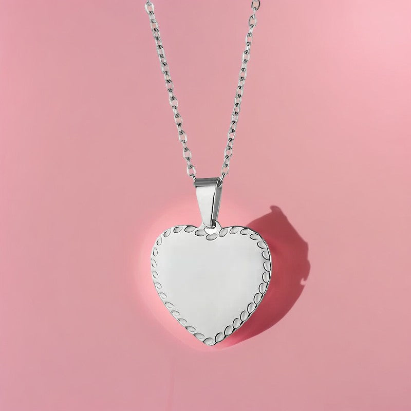 Collar sencillo de corazon